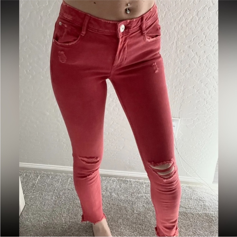 Womens Zara Low Rise Ankle Jeans Ripped Knee Raw Hem Red Sz  EUR 36 USA 04 W25